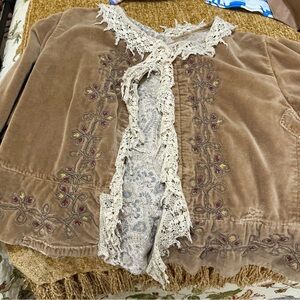 Magnolia Pearl James Velvet Jacket. One Size. BEAUTIFUL